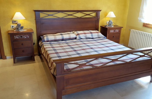 Riumors Hostel | 2 PRIVATE ROOMS + SWIMMING POOL