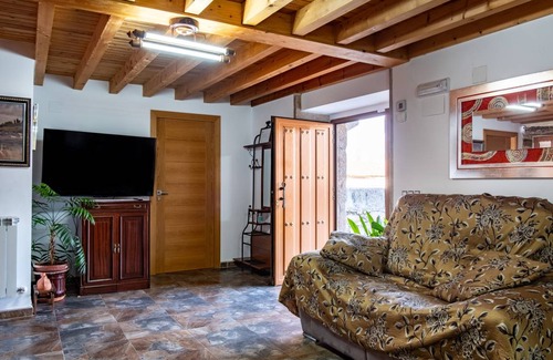 Puente del Congosto House | 200 m² House ∙ 4 bedrooms ∙ 8 guests