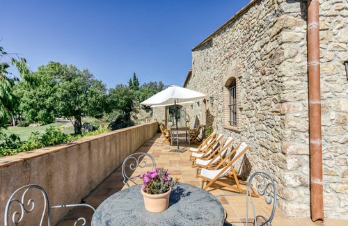 Agullana House | 200 m² Finca ∙ 4 bedrooms ∙ 8 guests