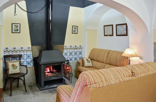 Anora House | 200 m² House ∙ 3 bedrooms ∙ 8 guests