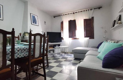 Bedar House | 200 m² House ∙ 4 bedrooms ∙ 10 guests