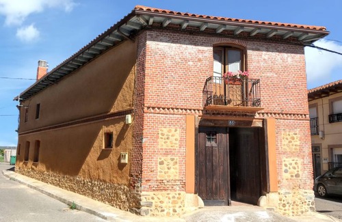 Castrillo de San Pelayo House | 216 m² House ∙ 4 bedrooms ∙ 8 guests