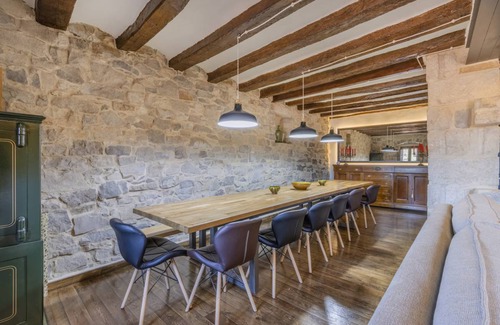 Nalec House | 216 m² House ∙ 5 bedrooms ∙ 12 guests
