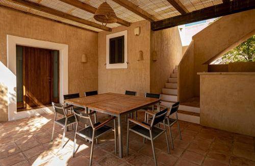 Sant Francesc Xavier Resort | 220 m² Resort ∙ 5 bedrooms ∙ 12 guests