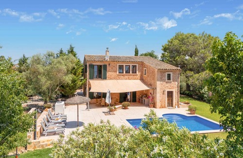 Sencelles House | 220 m² Finca ∙ 4 bedrooms ∙ 8 guests