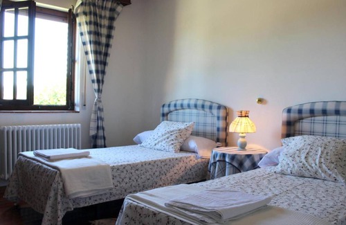Saldana House | 220 m² House ∙ 4 bedrooms ∙ 11 guests