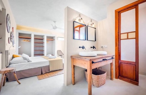 Portol Villa | 220 m² Villa ∙ 4 bedrooms ∙ 8 guests