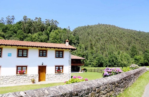 Ardisana House | 225 m² House ∙ 7 bedrooms ∙ 14 guests