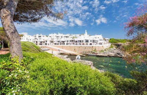 Es Canutells Villa | 225 m² Villa ∙ 4 bedrooms ∙ 8 guests