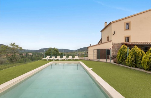 Cardona House | 226 m² House ∙ 6 bedrooms ∙ 18 guests