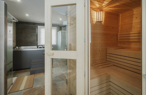 Castrojeriz House | 230 m² House ∙ 5 bedrooms ∙ 13 guests