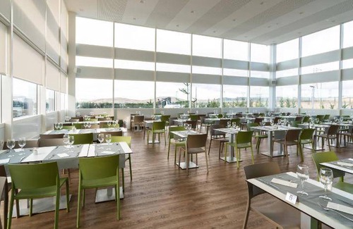 Burgos Hotel | 24 m² Hotel ∙ 127 guests