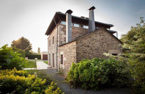 Sarria House | 240 m² House ∙ 4 bedrooms ∙ 10 guests