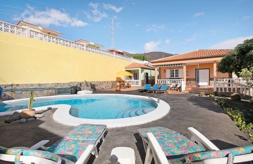 Candelaria House | 240 m² House ∙ 4 bedrooms ∙ 7 guests