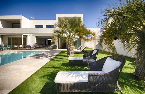Empuriabrava Villa | 247 m² Villa ∙ 4 bedrooms ∙ 8 guests