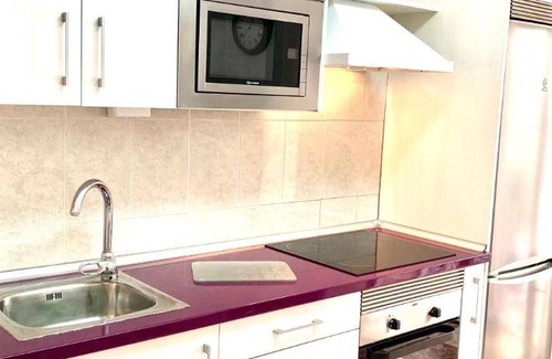 Torrelavega Bed & Breakfast | 25 m² Bed and breakfast ∙ 3 guests