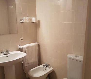 Figueres Bed & Breakfast | 25 m² Bed and breakfast ∙ 3 guests