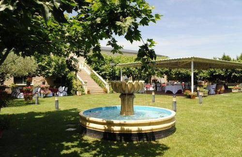 Plasencia del Monte Hotel | 25 m² Hotel ∙ 4 guests