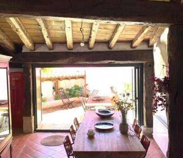 Valverde de la Vera House | 250 m² House ∙ 4 bedrooms ∙ 10 guests