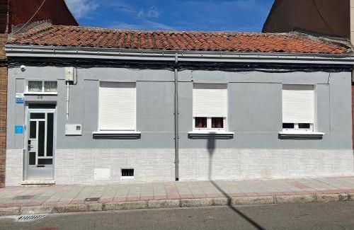 Leon House | 250 m² House ∙ 4 bedrooms ∙ 9 guests