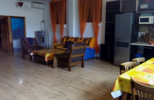 Castril House | 250 m² House ∙ 7 bedrooms ∙ 16 guests