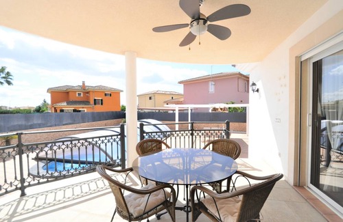 Pont d'Inca Villa | 250 m² Villa ∙ 4 bedrooms ∙ 8 guests