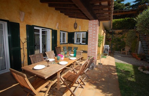 Calella Villa | 255 m² Villa ∙ 5 bedrooms ∙ 10 guests