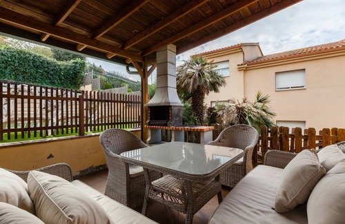 Collbato House | 260 m² House ∙ 4 bedrooms ∙ 8 guests