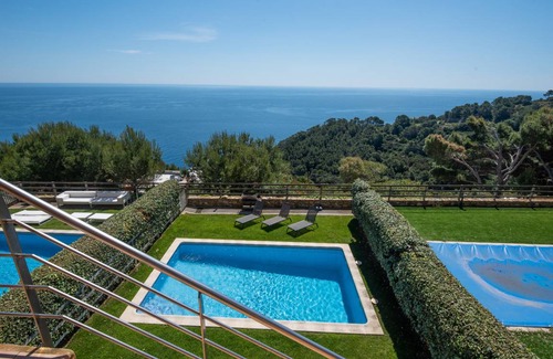Aiguablava House | 270 m² House ∙ 4 bedrooms ∙ 8 guests