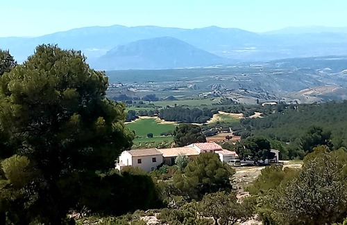 Castril House | 280 m² House ∙ 5 bedrooms ∙ 12 guests