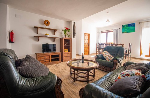 Castril House | 280 m² House ∙ 5 bedrooms ∙ 12 guests