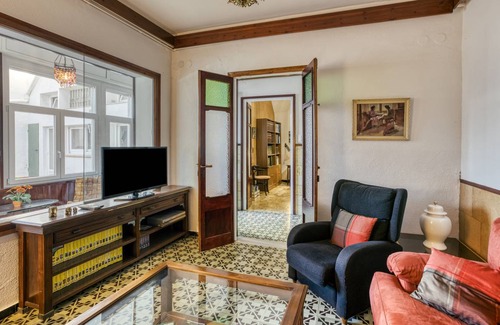 Llagostera House | 287 m² House ∙ 5 bedrooms ∙ 9 guests