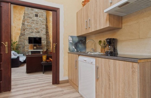 Cobreros House | 290 m² House ∙ 9 bedrooms ∙ 18 guests