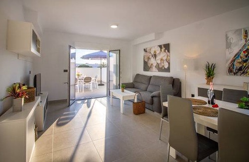 San Juan de los Terreros House | 3 bedroom accommodation in San Juan de los Terrer
