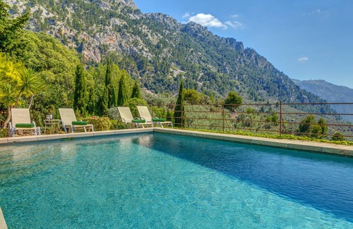 Fornalutx House | 300 m² Finca ∙ 3 bedrooms ∙ 6 guests