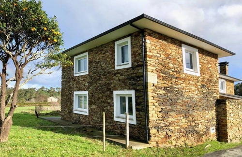 Loiba House | 300 m² House ∙ 4 bedrooms ∙ 10 guests