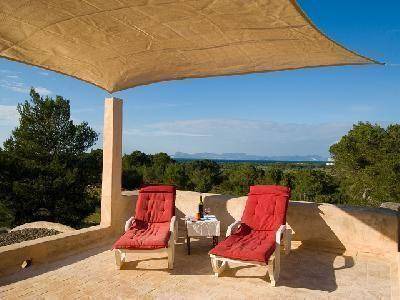 La Savina House | 300 m² House ∙ 4 bedrooms ∙ 8 guests