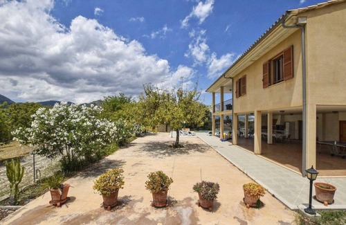 Moscari House | 300 m² House ∙ 5 bedrooms ∙ 10 guests