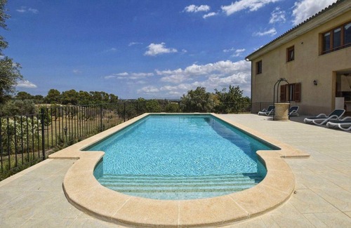 Moscari House | 300 m² House ∙ 5 bedrooms ∙ 10 guests