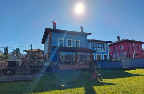 Romillo House | 300 m² House ∙ 5 bedrooms ∙ 10 guests