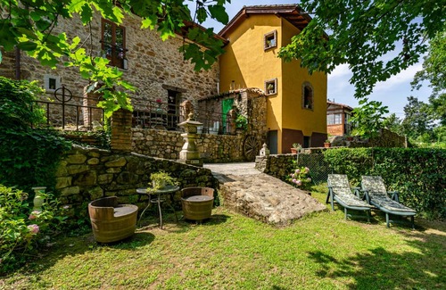 Soto de Cangas House | 300 m² House ∙ 6 bedrooms ∙ 14 guests