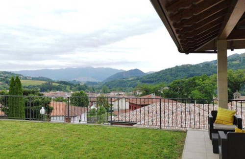 Cangas de Onis House | 300 m² House ∙ 5 bedrooms ∙ 10 guests