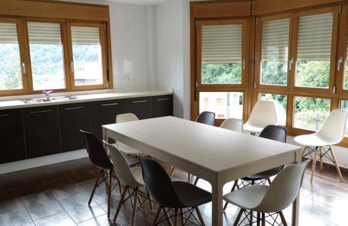 Cangas de Onis House | 300 m² House ∙ 5 bedrooms ∙ 10 guests