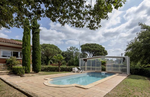 Vilobi d'Onyar House | 300 m² House ∙ 6 bedrooms ∙ 14 guests