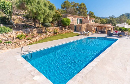 Andraitx Villa | 300 m² Villa ∙ 4 bedrooms ∙ 7 guests