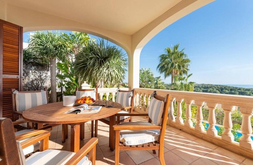 Portals Nous Villa | 300 m² Villa ∙ 4 bedrooms ∙ 8 guests