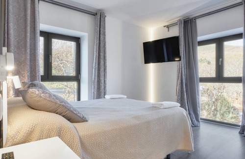Trefacio Villa | 300 m² Villa ∙ 6 bedrooms ∙ 18 guests