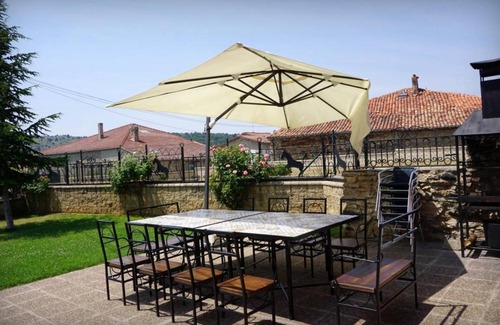 Abejar House | 324 m² House ∙ 9 bedrooms ∙ 21 guests