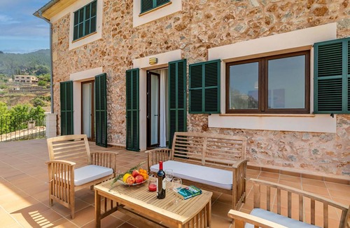 Banyalbufar Villa | 340 m² Villa ∙ 4 bedrooms ∙ 8 guests