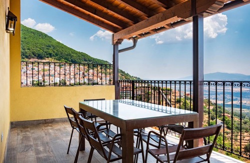 Pedro Bernardo House | 350 m² House ∙ 8 bedrooms ∙ 16 guests